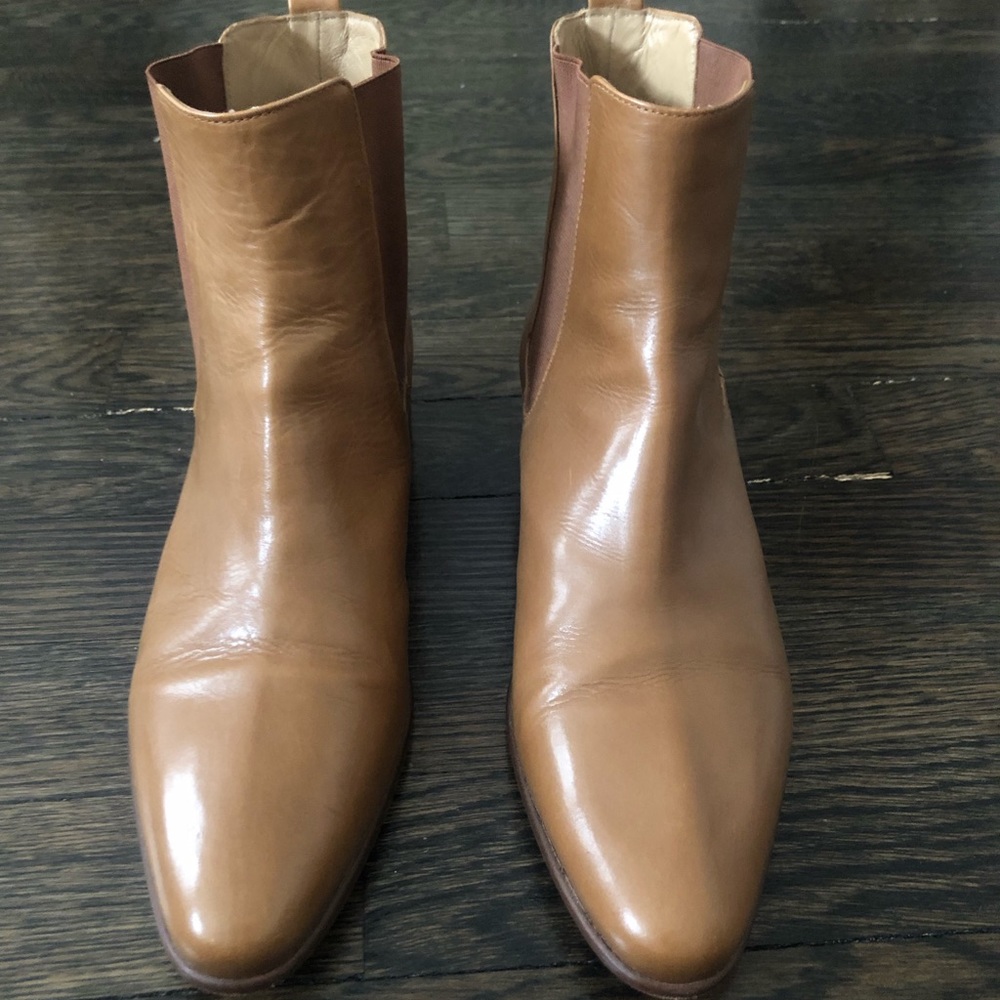 Varda Leather ankle boots